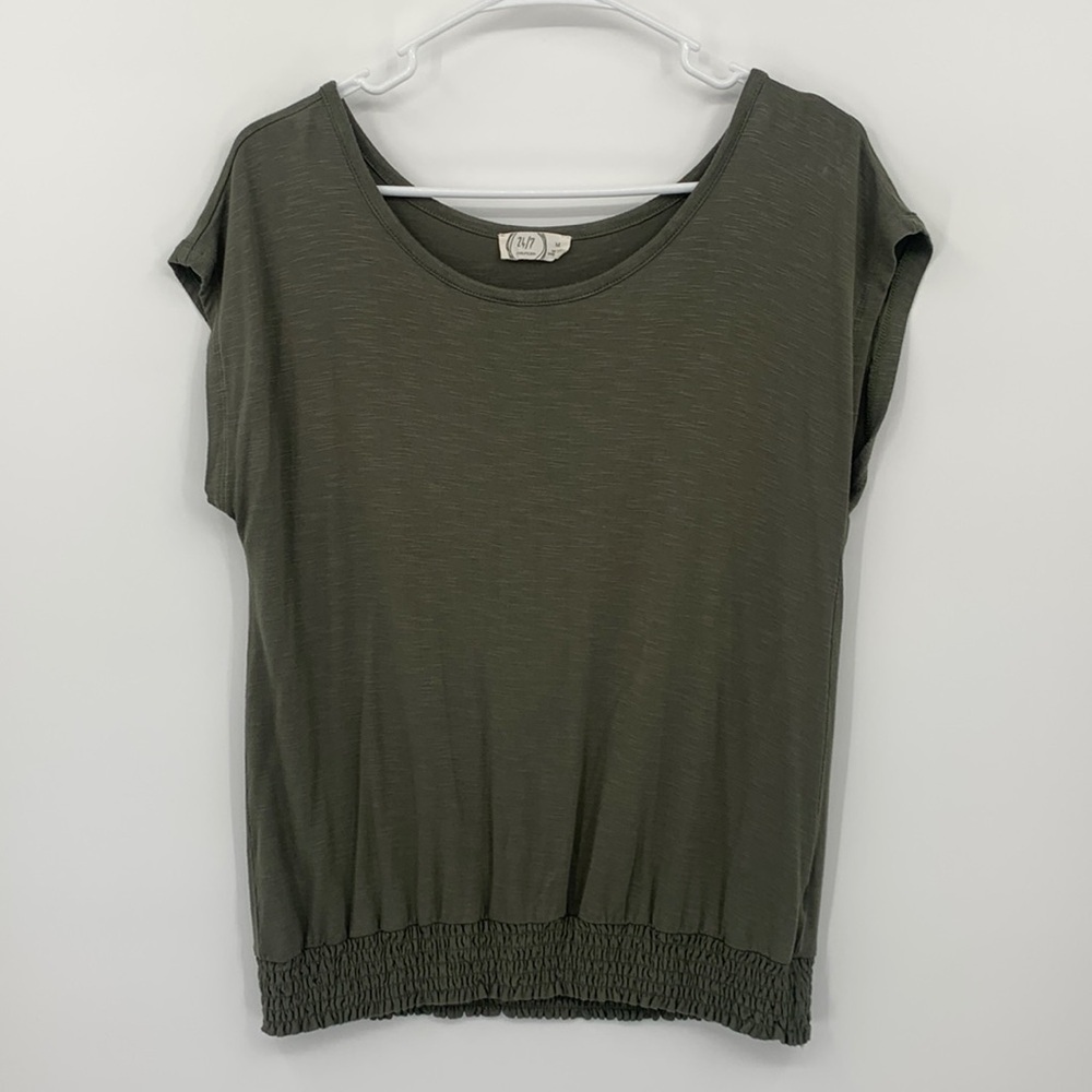 Maurices Sleeveless Top Women’s Size Medium